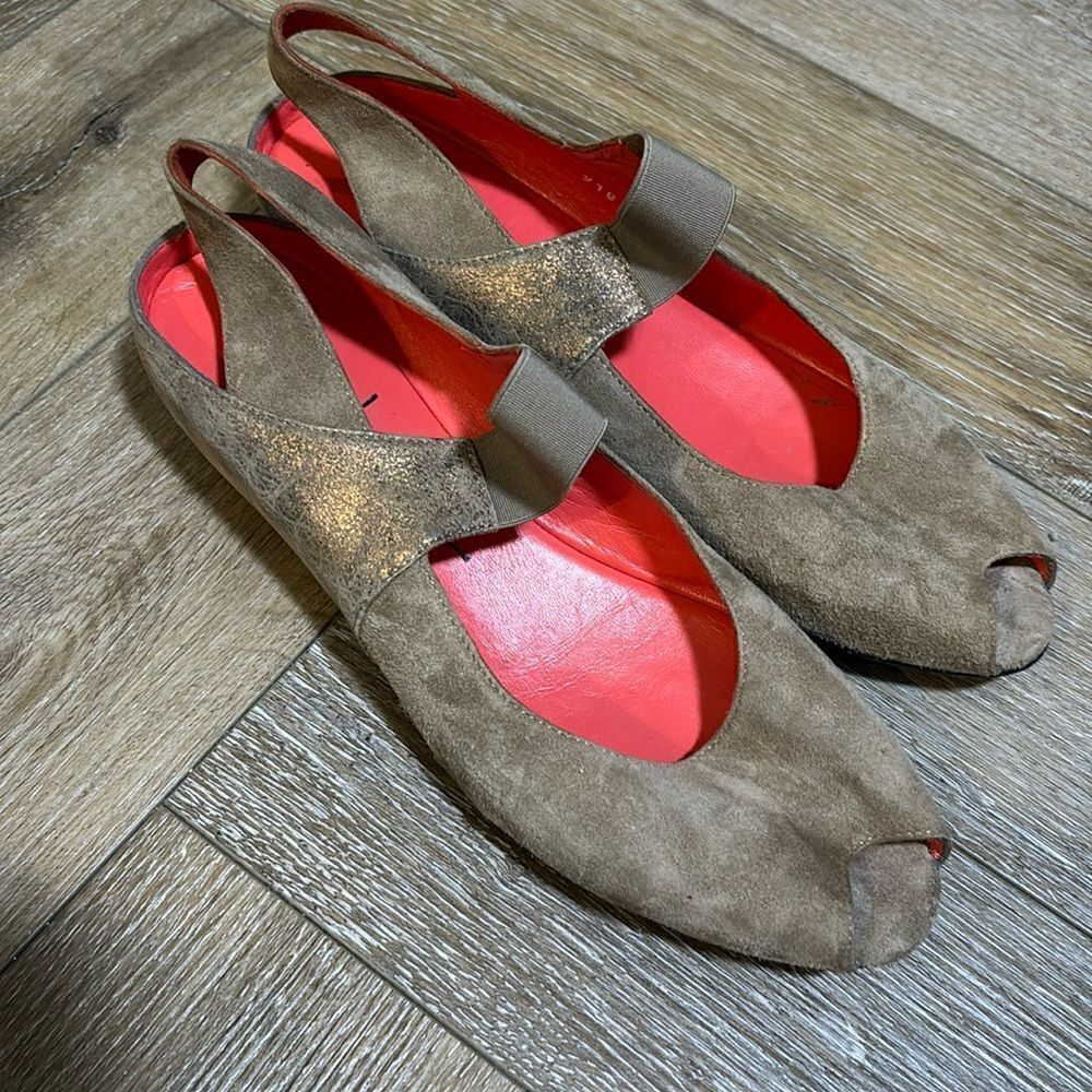Pasโoleโzougeโshoes